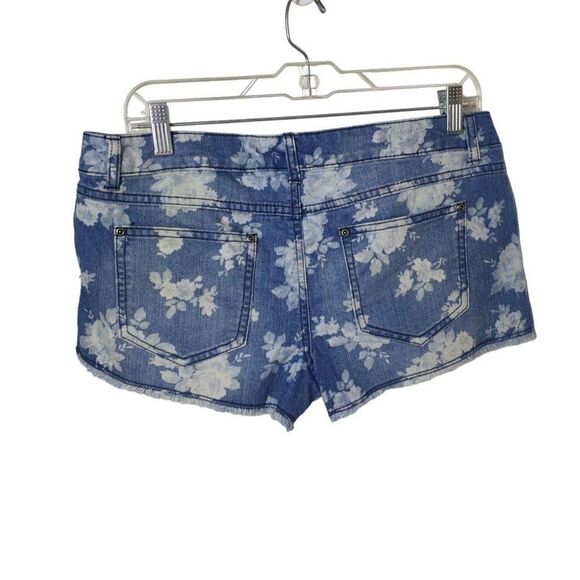 Women's Denim Stretch Shorts Shortie Studded Floral Print Cut Off shorts Size 9 - Picture 3 of 9